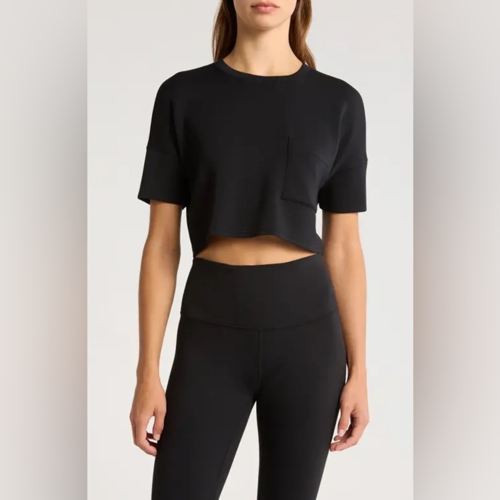 SPANX AirEssentials Cropped Pocket Tee